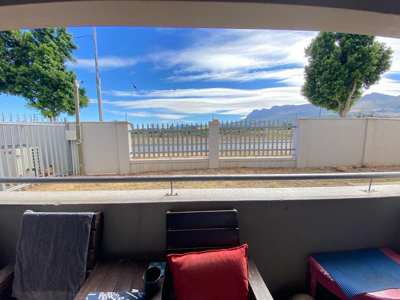 2 Bedroom Property for Sale in Paarl East Western Cape